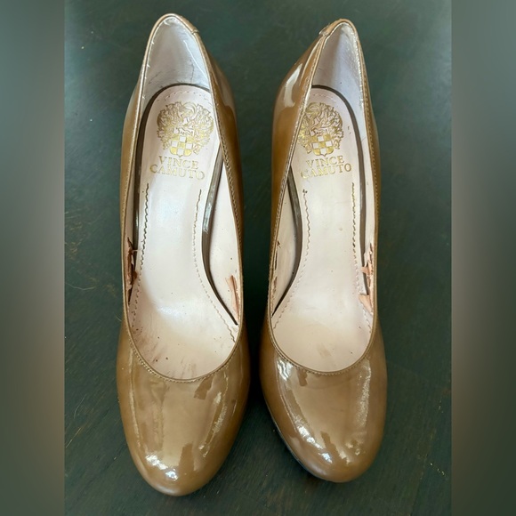 Vince Camuto nude patent platform stiletto - Picture 4 of 4